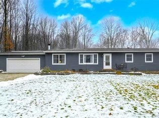 2274 Coon Rd, Akron, OH 44321