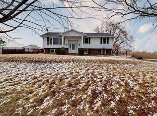 2888 Little Rapids Rd, De Pere, WI 54115