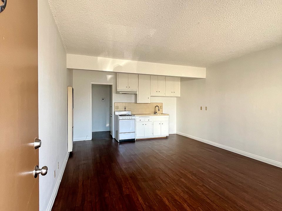1st image of 16640 Crenshaw Blvd #9