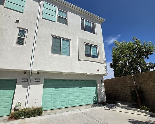 5th image of 306 S Derek Ln