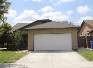 711 W Anissa Ct, Farmersville, CA 93223