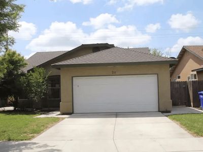 711 W Anissa Ct, Farmersville, CA, 93223