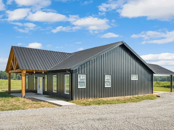 412 Main St N, Section, AL 35771