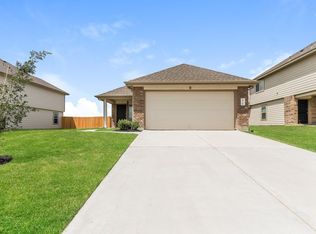 416 Brushback Dr, Huntsville, TX 77320
