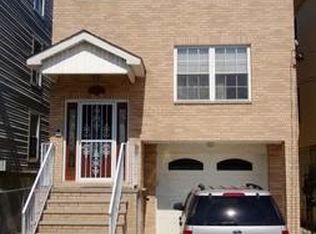 52 Trenton St, Jersey City, NJ 07306