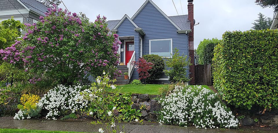 1st image of 8524 Latona Ave NE
