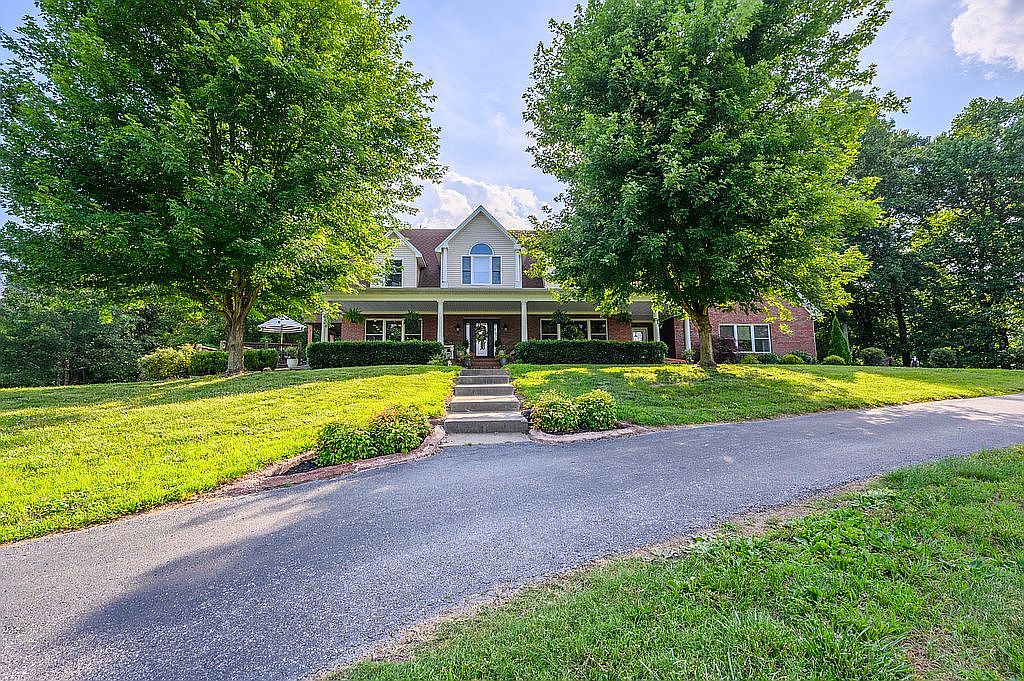 10361 Us Highway 231, Utica, KY 42376 | Zillow