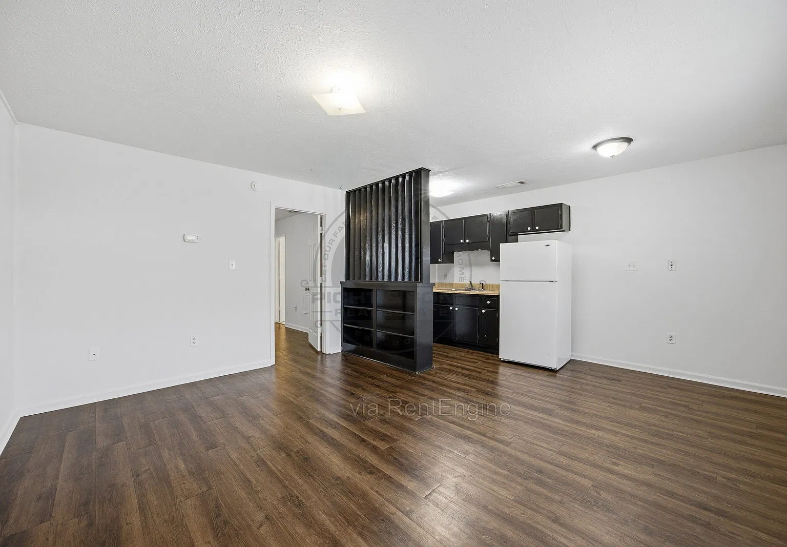 1 bed, 1.0 bath, $775 — Photo 3