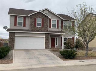 271 Burnage Ln, Alamogordo, NM 88310