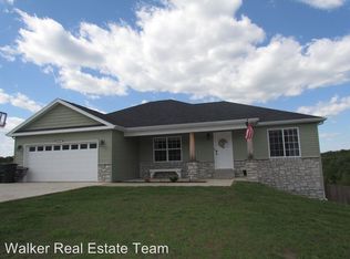 100 Quartz Ct, Saint Robert, MO 65584