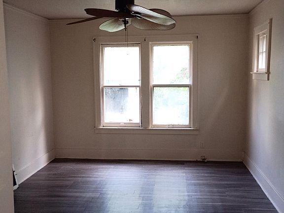 4th image of 3317 Waverly St