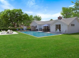 5 Inkberry St, East Hampton, NY 11937