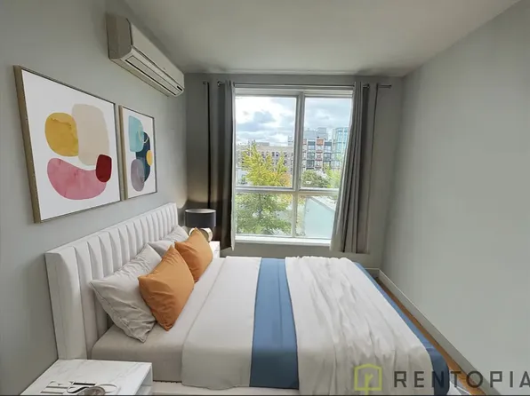 431 Grand Street image 3 of 9