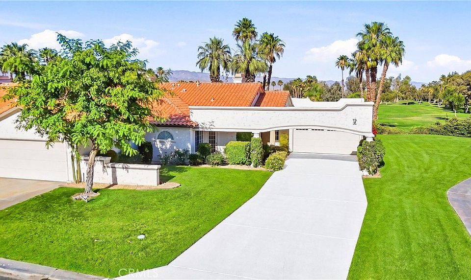 1st image of 128 Desert Falls Dr E