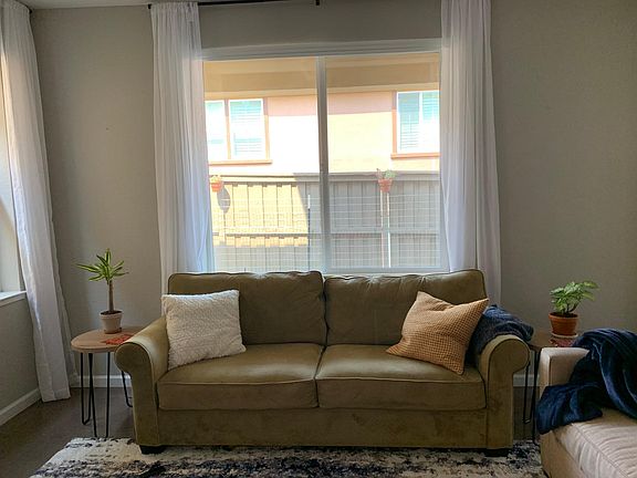 5th image of 5032 Strozzi Way