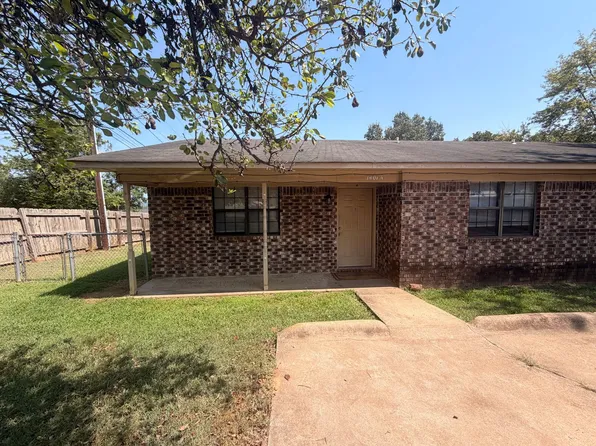 1401 S Houston, Apt A & B, 1401 S Houston Ave APT A, Russellville, AR 72801