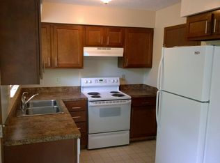 3952 Bronson Ct, Hilliard, OH 43026