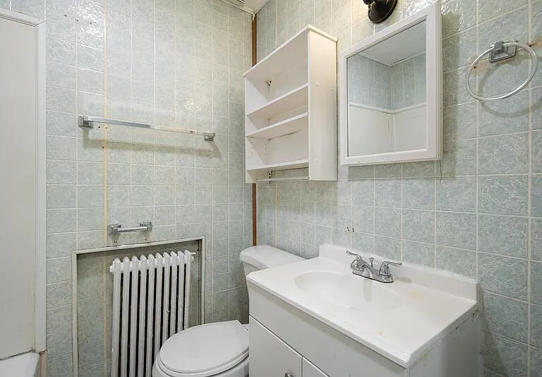 1327 1st St — Photo 6