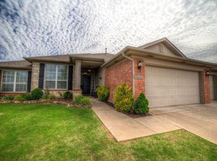 18000 Barracho Dr, Edmond, OK 73012