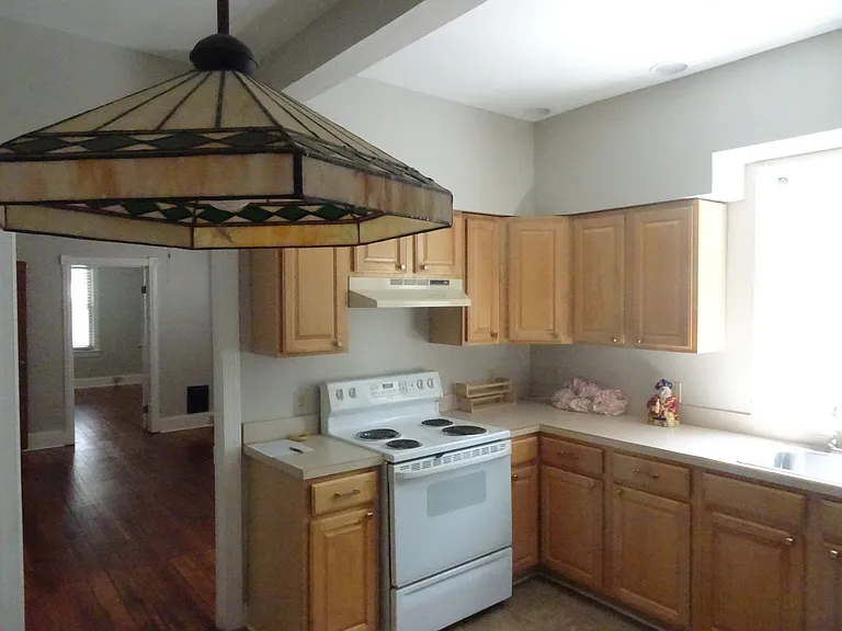 58 N Richardson Ave #1 — Photo 5