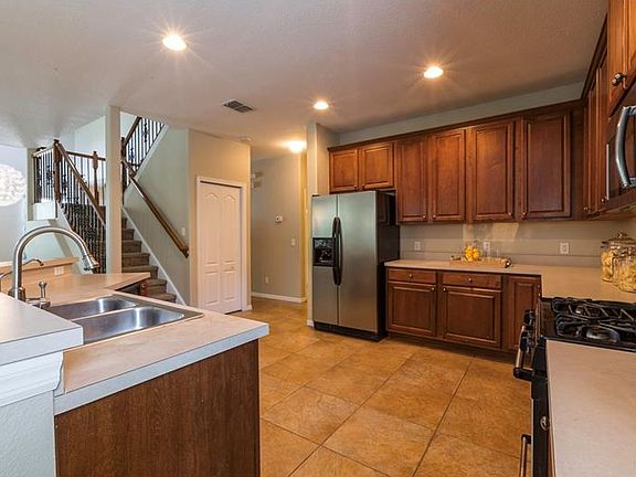 5th image of 9321 Mandrake Ct