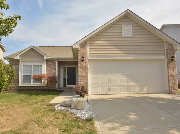 15156 War Emblem Dr, Noblesville, IN 46060