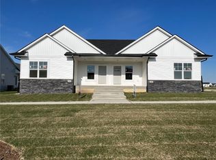 2482 Bluegrass St, Marion, IA 52302