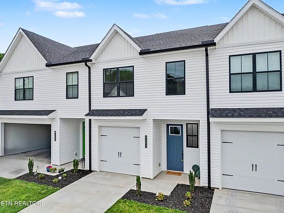 2nd image of 9151 Rolling Stone Way