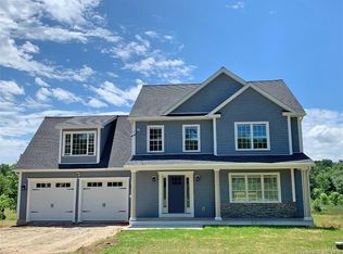 81 Wauregan Rd, Brooklyn, CT 06234