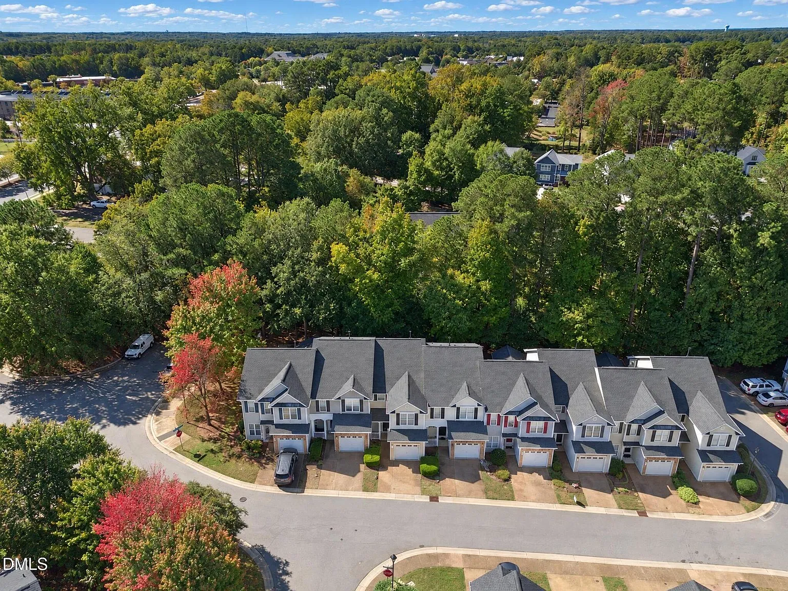 2 bed, 2.5 bath, $1,800 — Photo 3