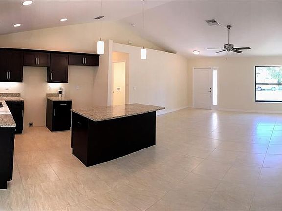 3rd image of 130 NE 7th Pl