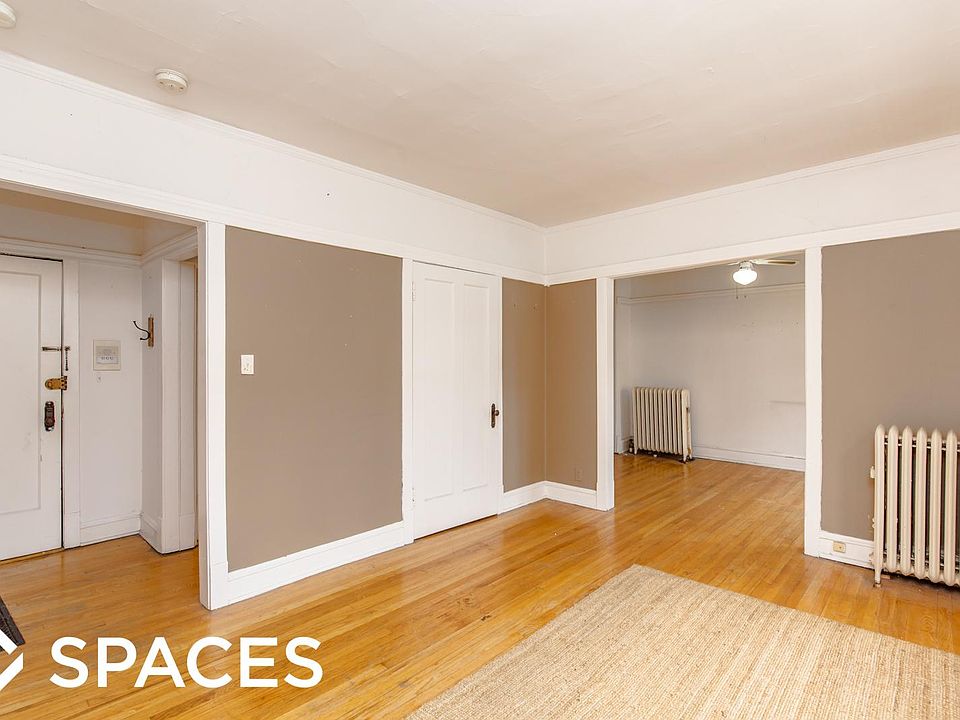 2nd image of 6345 W Arlington #34