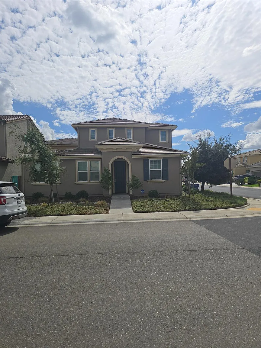 8720 Esperia Way photo 1