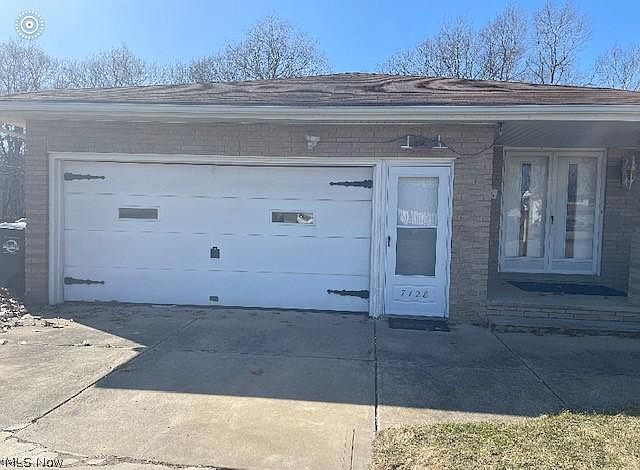 1st image of 7128 Thorncliffe Blvd
