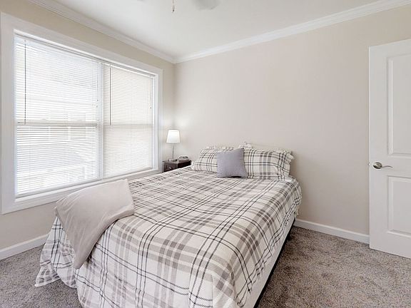 4th image of 102 Wiedmaier Ct #A