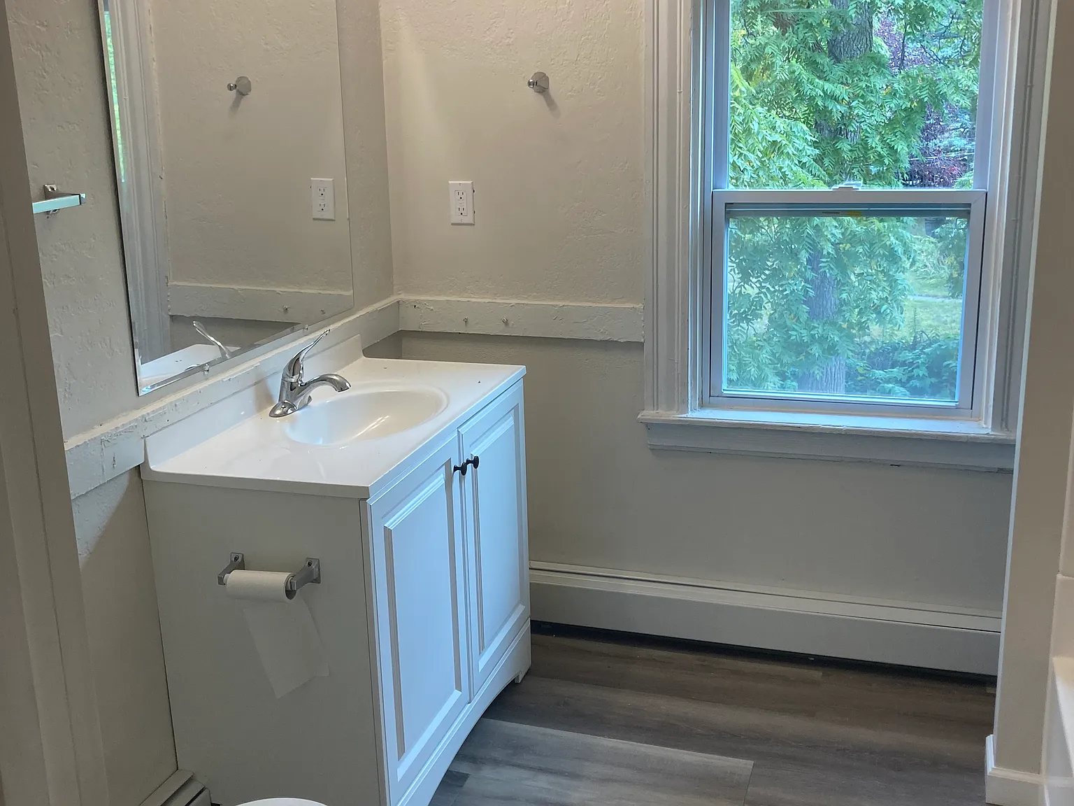 424 Harrison St — Photo 3