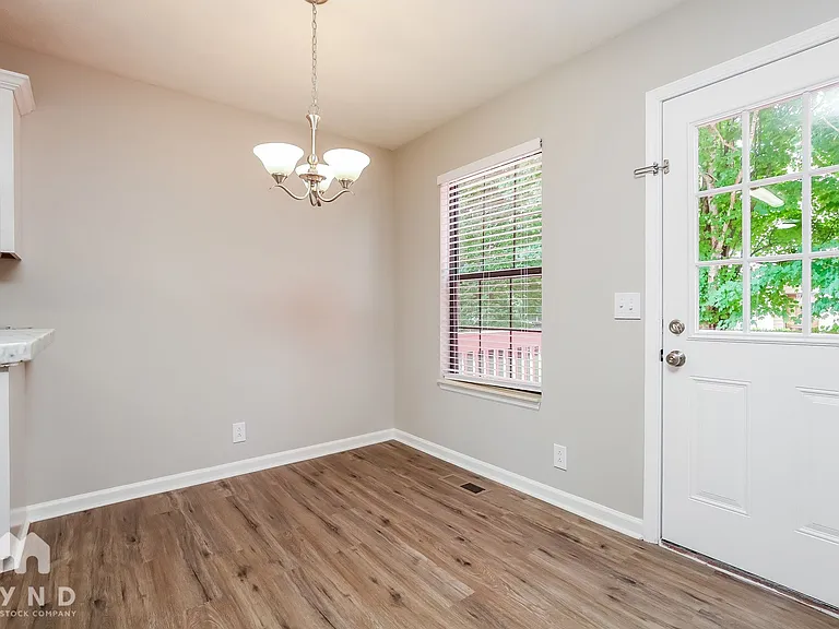 404 Bridgeton Cove Ct — Photo 6