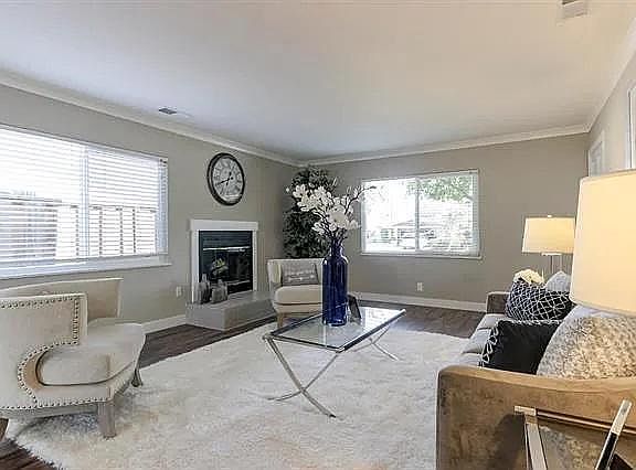 3rd image of 3115 Franela Dr