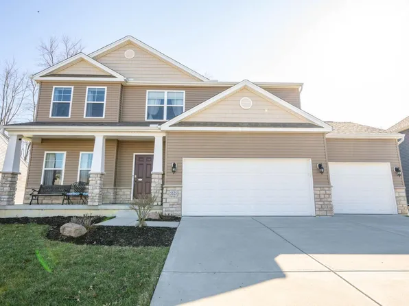 5525 W Mills Dr, Milford, OH 45150