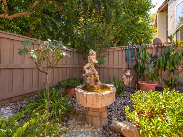 609 Hollyburne Ln, Thousand Oaks, CA 91360