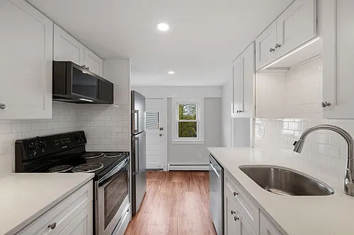85 Prospect St #87B Photo 1