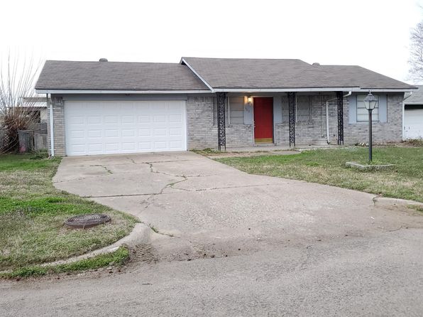 1317 N 8th Pl