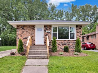 1642 E 156th St, Dolton, IL 60419