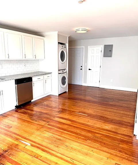 215 State St #D — Photo 6