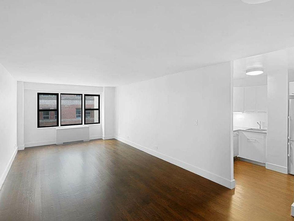 1st image of 220 E 63rd St APT 1D