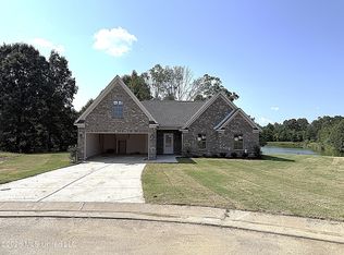 6604 Boxley Pointe, Walls, MS 38680