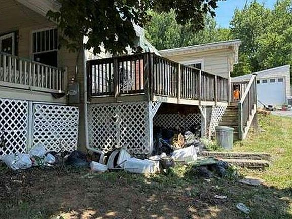 5th image of 1238 N Frederick Pike