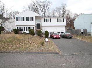 18 Adanti Ave, Ansonia, CT 06401