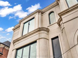 541 Deloraine Ave, Toronto, ON M5M 2C2