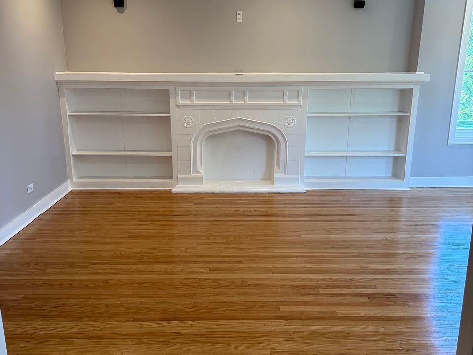 New fireplace light fixtures. Freshly painted throughout